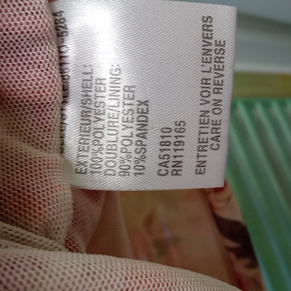 Tribal sleevless top - Picture 4 of 6